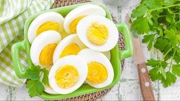 Conoce cuál es la forma correcta de comer huevos para ganar masa muscular