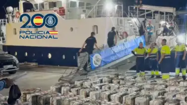 Detenidos 10 venezolanos en embarcación con 3.300 kilos de cocaína Detenidos 10 venezolanos en embarcación con 3.300 kilos de cocaína