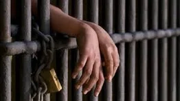 Promulgan ley que prohíbe detención preventiva de policías tras uso de armas