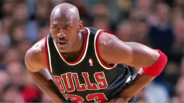 Michael Jordan rechaza contrato millonario de Disney  Michael Jordan rechaza contrato millonario de Disney