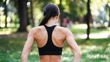 Retracción escapular: así se debe hacer de forma correcta