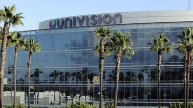 Crisis en Univisión: Aumenta la lista de despedidos en la planta televisiva
