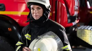 mujer bombero mujer bombero