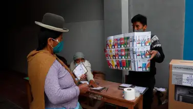 En Bolivia comienzan a elegir a los jueces de altas cortes En Bolivia comienzan a elegir a los jueces de altas cortes