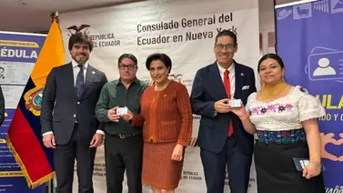 Ecuador instala el primer centro de impresión de cédulas en Nueva York Ecuador instala el primer centro de impresión de cédulas en Nueva York