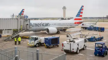 EEUU | American Airlines sufre ataque y suspende vuelos este #24Dic  EEUU | American Airlines sufre ataque y suspende vuelos este #24Dic