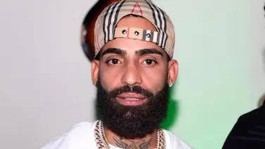 Arcángel confiesa la razón por la que su cumpleaños es un día triste  Arcángel confiesa la razón por la que su cumpleaños es un día triste