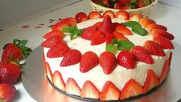 Guía completa para preparar torta de fresa con pocos ingredientes