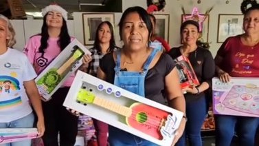 Estos fueron los juguetes que entregó el gobierno a maestros de Carabobo