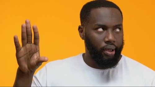 ¿Los hombres también tienen momentos hormonales?