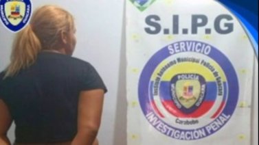 Detienen a una mujer por agredir a su hija de 13 años con un tubo