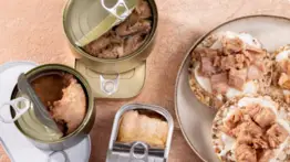 ¿Amante del atún en lata? Reconocido médico alerta sobre los problemas de consumirlo a diario