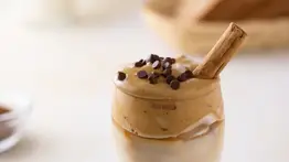 Mousse vegano receta paso a paso de una preparación con café
