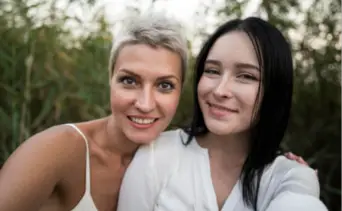 Renueva tu look: cómo un buen corte puede hacerte lucir más joven