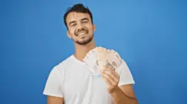 Alerta financiera navideña: esto indican los expertos para evitar llegar "pelando" a Enero