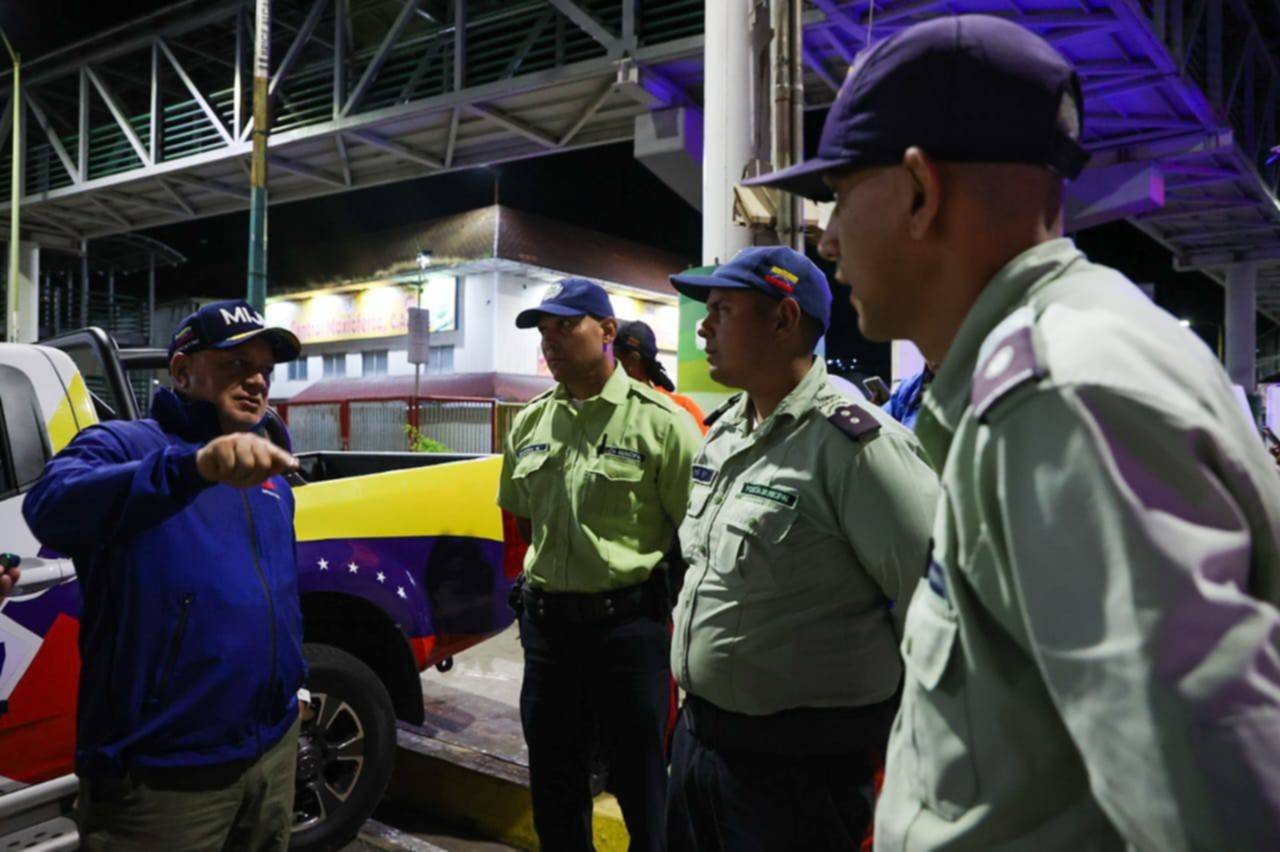 Diosdado Cabello recorre Caracas y Miranda en plenas celebraciones decembrinas