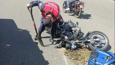 Arrollamiento por moto en Caracas deja una mujer fallecida y un joven de 23 años lesionado Arrollamiento por moto en Caracas deja una mujer fallecida y un joven de 23 años lesionado