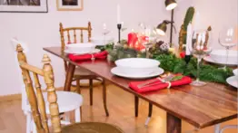 Ideas para preparar una mesa navideña especial durante estas fiestas: paso a paso para vestir tu tablero como la mejor de las decoradoras