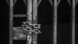 Sentenciado: ocho años de cárcel para venezolano que asaltó una farmacia con arma blanca