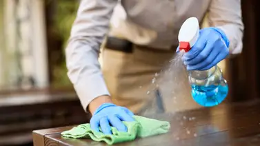Truco casero: cómo devolverles el brillo a los muebles de madera Truco casero: cómo devolverles el brillo a los muebles de madera