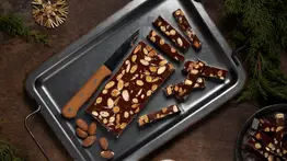 Variedad en la mesa: receta para elaborar un turrón casero