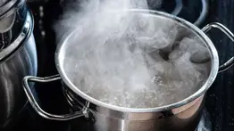 Mujer arrojó agua hirviendo a su expareja en Colinas Bello Monte: este fue el motivo