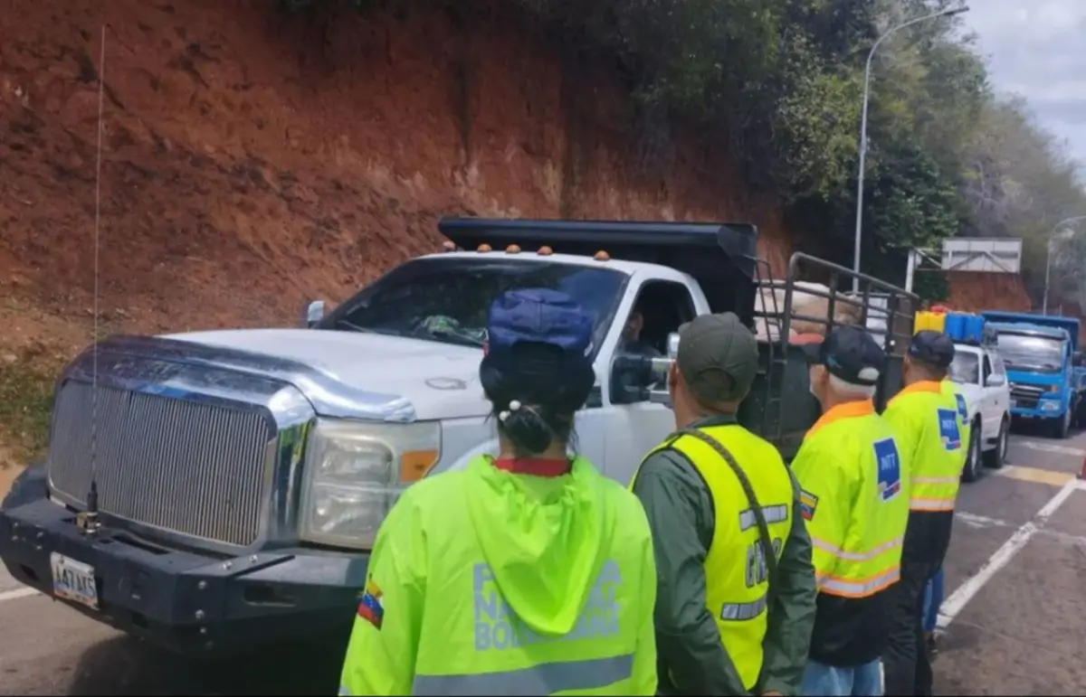 Transporte de carga pesada INTT Venezuela